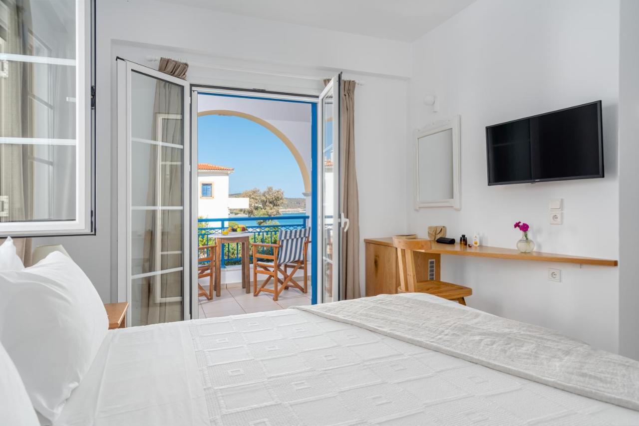 Pelagia Aphrodite Hotel Agia Pelagia  エクステリア 写真