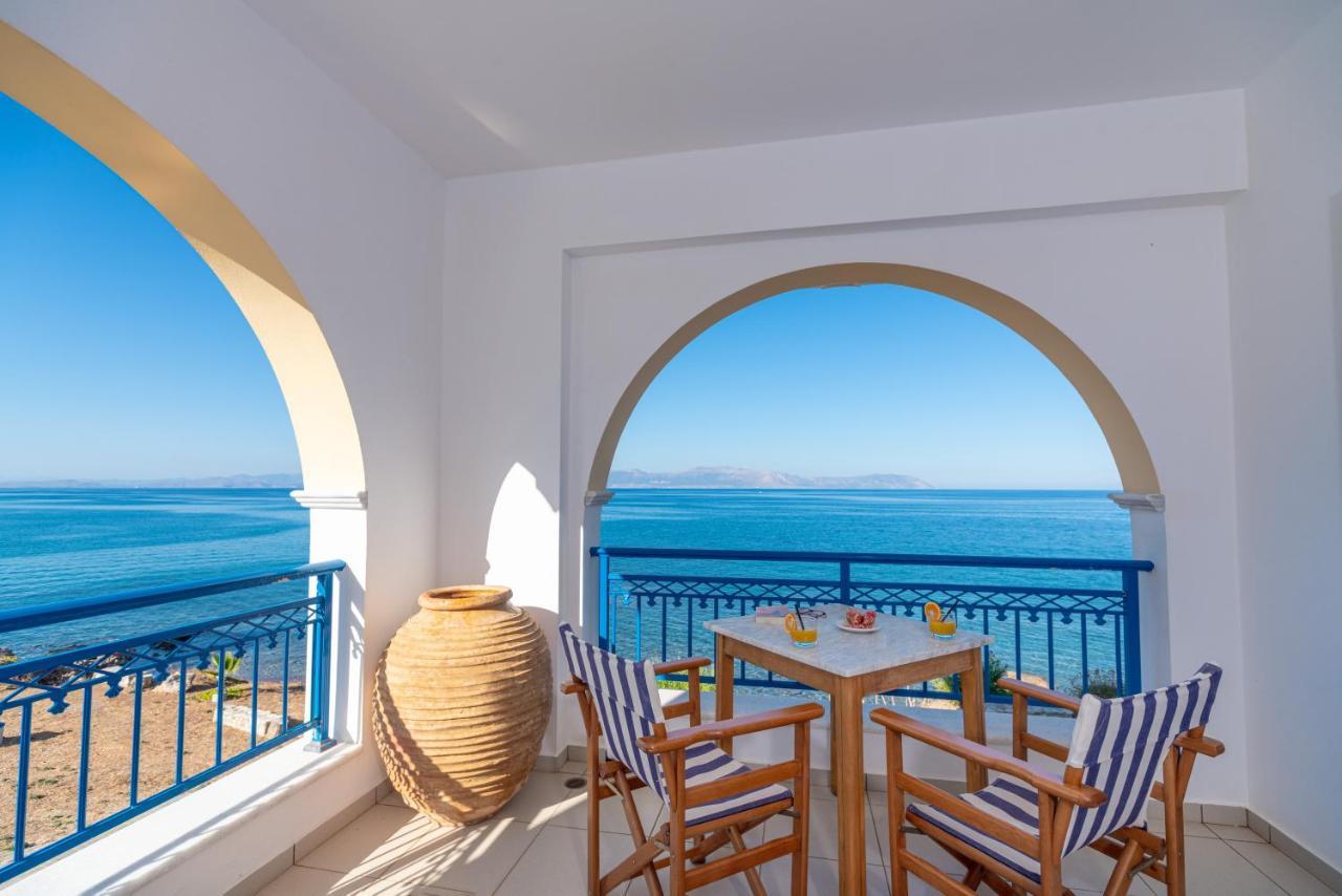 Pelagia Aphrodite Hotel Agia Pelagia  エクステリア 写真