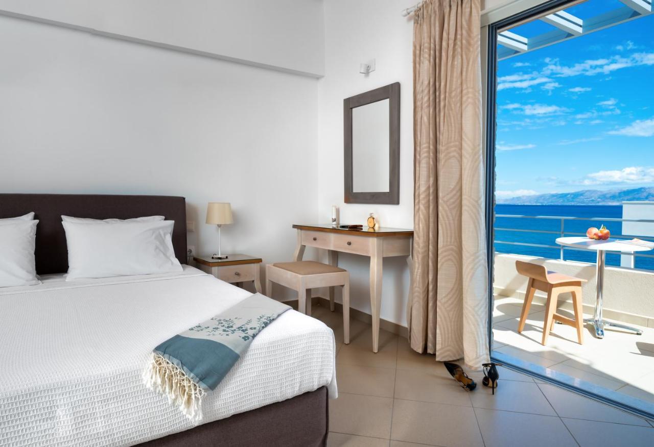 Pelagia Aphrodite Hotel Agia Pelagia  エクステリア 写真